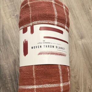 Little Korboose Woven Throw Blanket